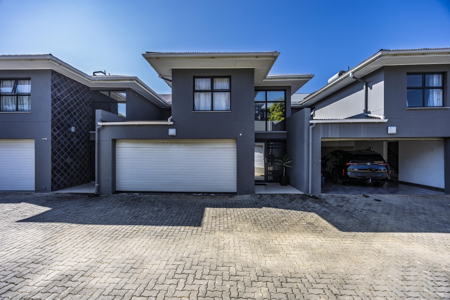 3 Bedroom Property for Sale in Beacon Bay Eastern Cape